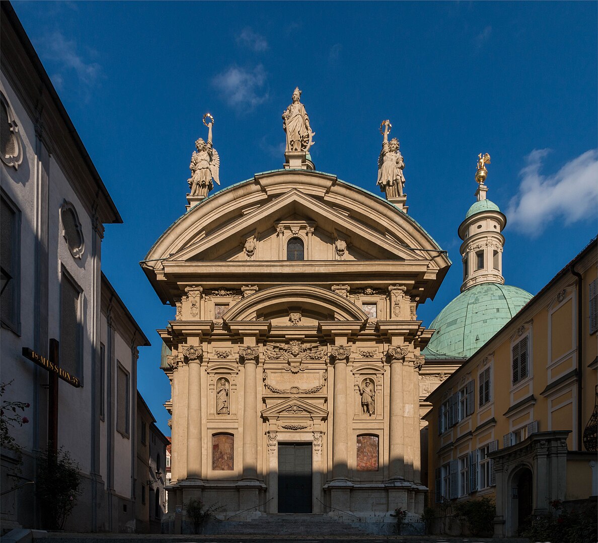 Grazer Dom & Mausoleum – Wenn Stein und Glaube Geschichten flüstern